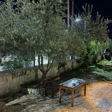 Marina Oasis Vlorë