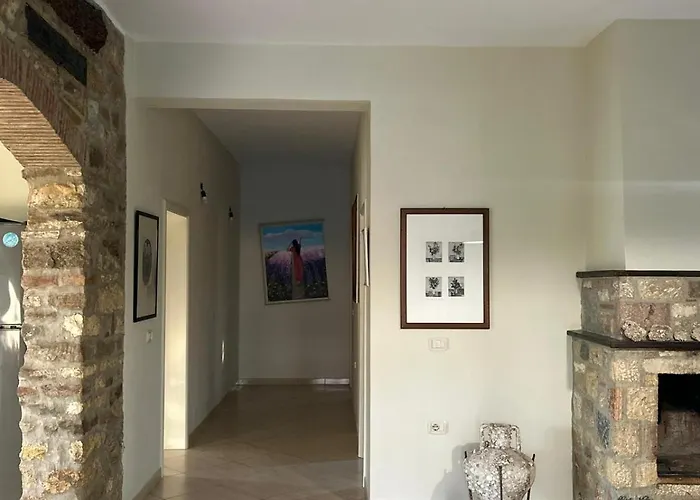 Marina Oasis * Avlonya